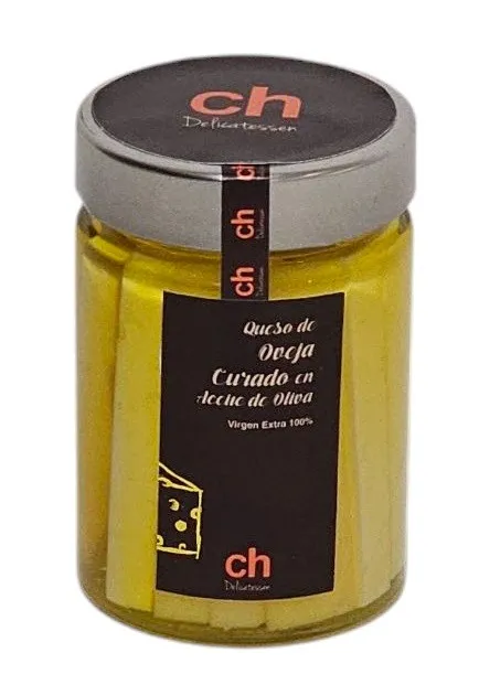 Queso de oveja curado en aceite de oliva