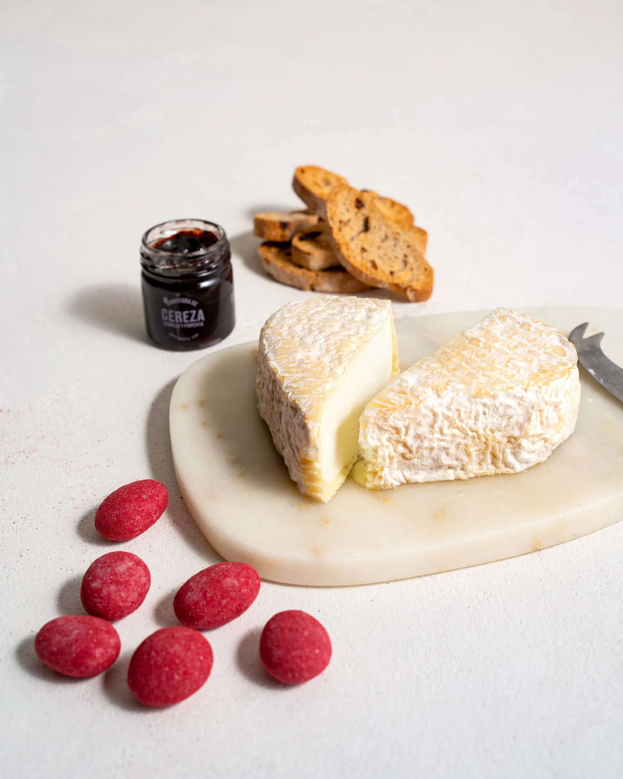 Un queso para otro queso