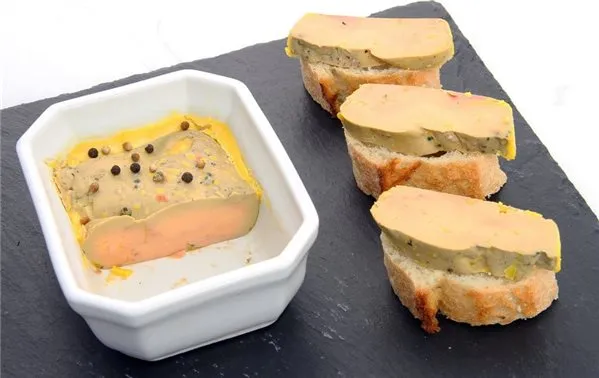 "Paté de hígado de pato semicocido del Gers 250g - Medalla de Plata 2024"