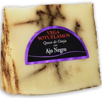 Queso Manchego Curado De Oveja Con Ajo Negro VEGA SOTUELAMOS 200g
