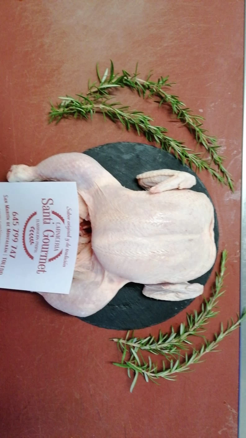 Pollo Machego Entero (2.5Kg)