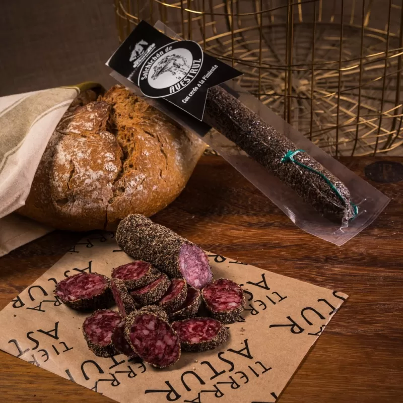 EMBUTIDO DE AVESTRUZ A LA PIMIENTA (200 g.)