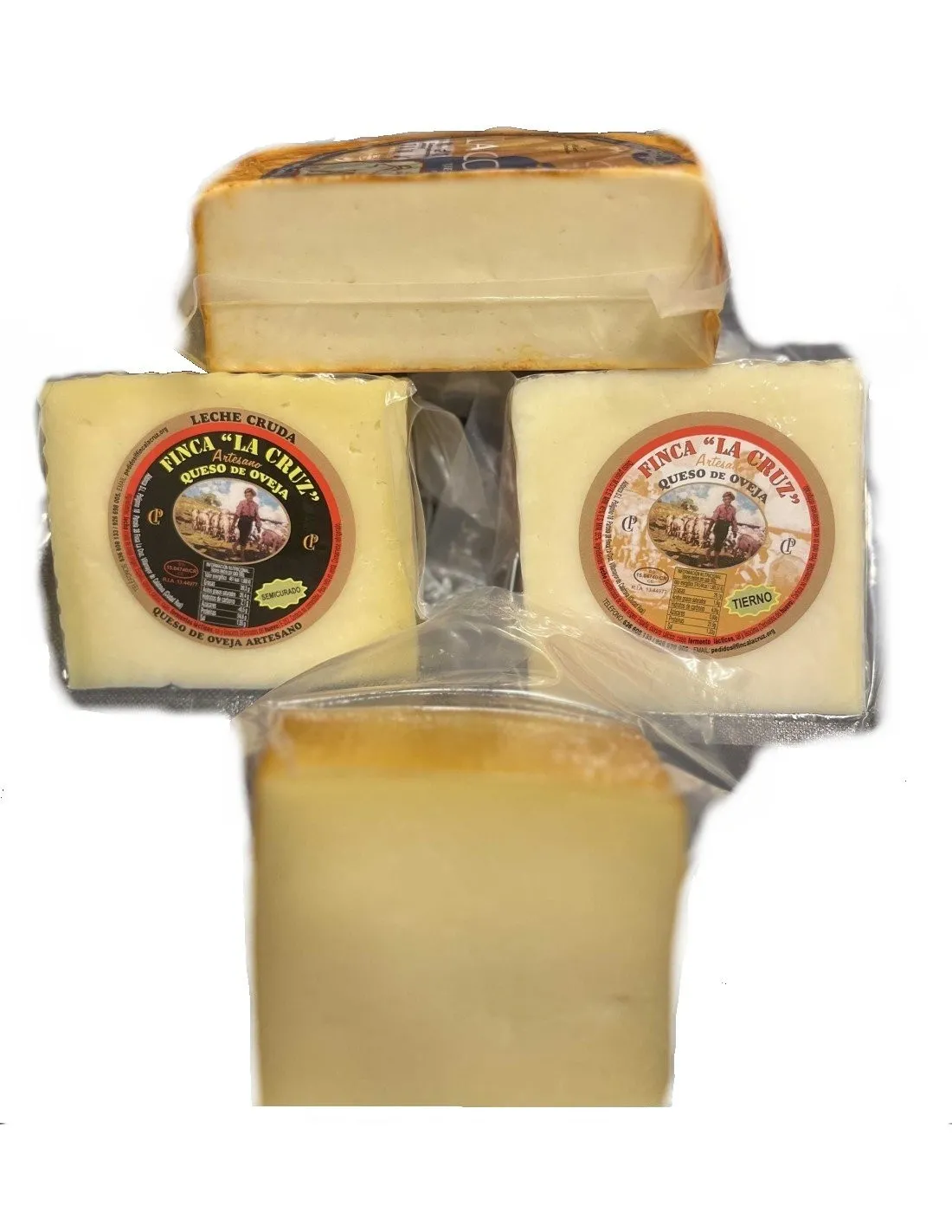 Surtido de quesos 4 cuñas: 3 de oveja ahumado IDIAZABAL, semi y tierno FINCA LA CRUZ y 1 de cabra con pimentón FRANCISCO.